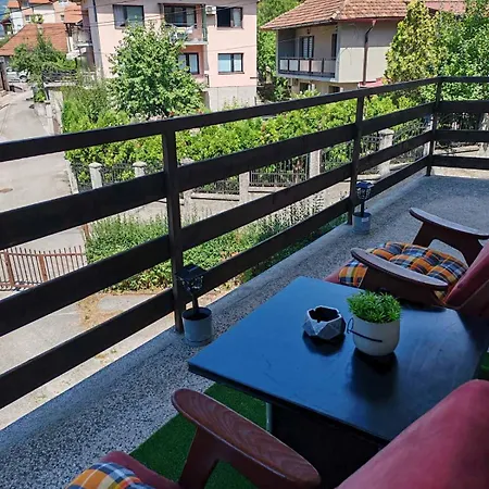 El&Ma Apartment - 3 Bedroom Apartment Close To Sarajevo City Center, Sunnyland With Balcony- Free Parking Exterior photo
