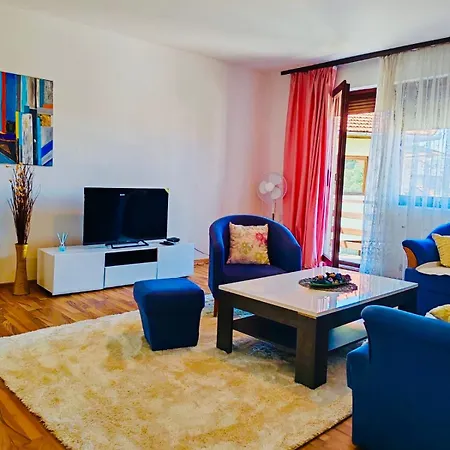 El&Ma Apartment - 3 Bedroom Apartment Close To Sarajevo City Center, Sunnyland With Balcony- Free Parking Exterior photo